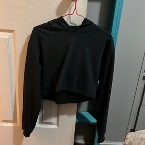 Cropped hoodie